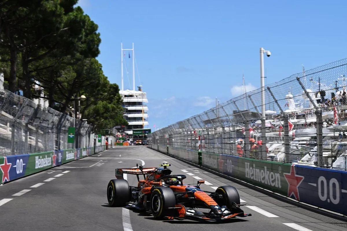 Макларен представляє гіперкар MCL-HY