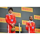 Шарль Леклер пожартував над Льюїсом Гамільтоном у вірусному відео Ferrari