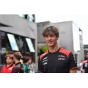Олівер Берман у кокпіті Haas під час виступу